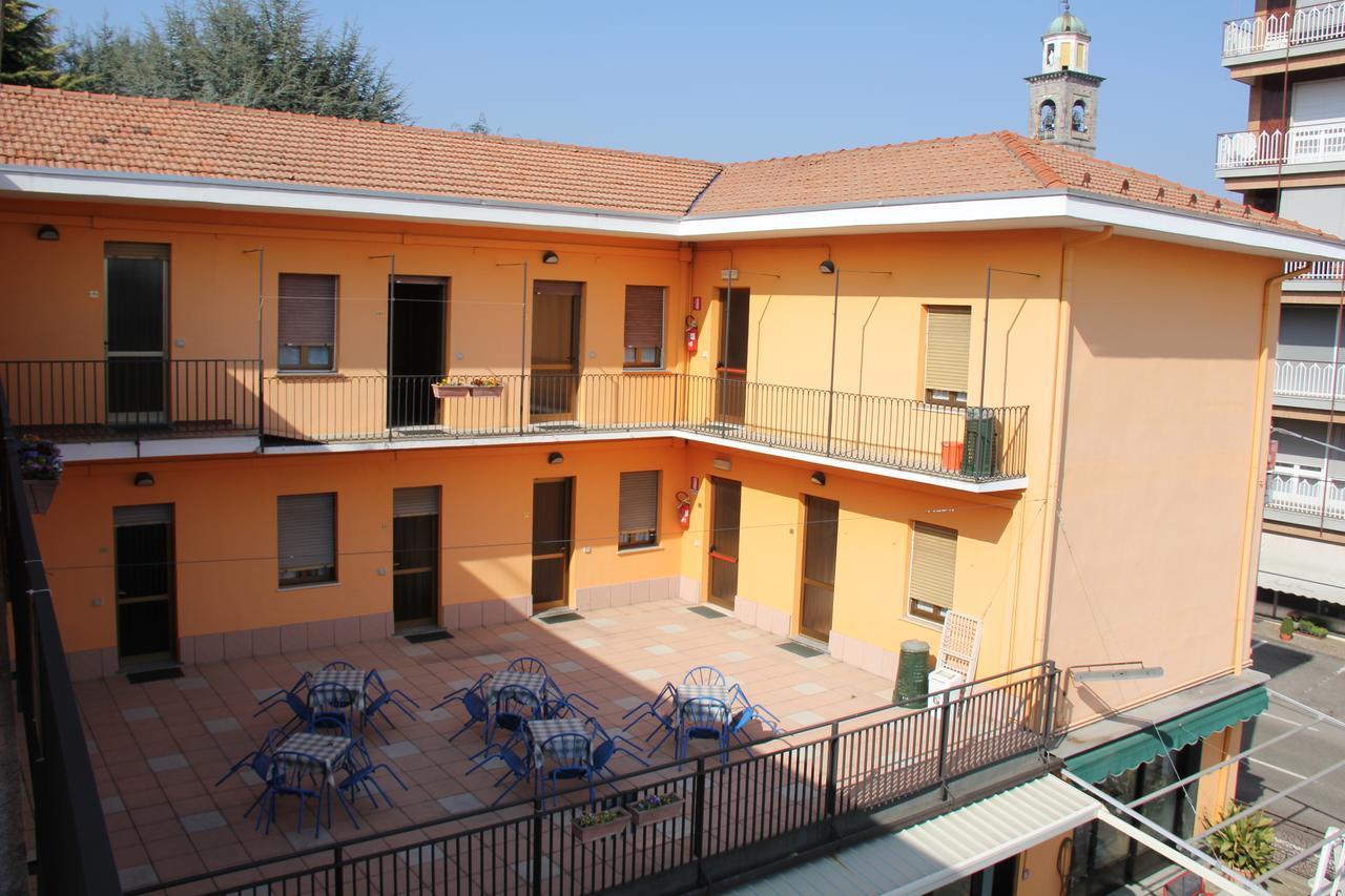 Albergo Roma Gattico Exteriér fotografie